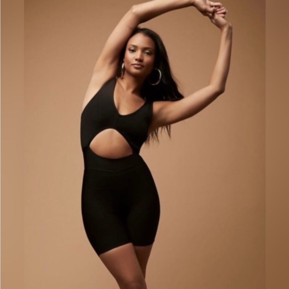 HERVE LEGER x FOREVER 21 Jumpsuits/Shorts in Black Size-Small  NWT
